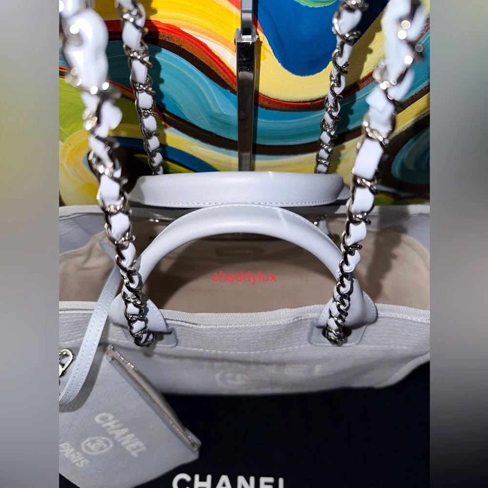 💎💎💎Authentic CHANEL DEAUVILLE 2 WAY BAG